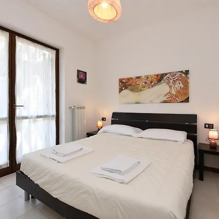 -piscina Con Vista- Casa Sui Colli Di Apartment *