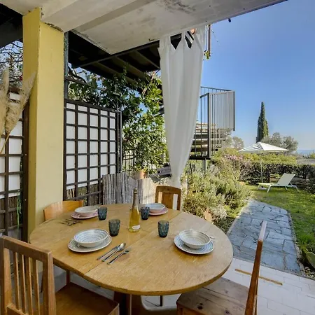 -piscina Con Vista- Casa Sui Colli Di Apartment *