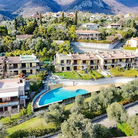 -piscina Con Vista- Casa Sui Colli Di Apartment *